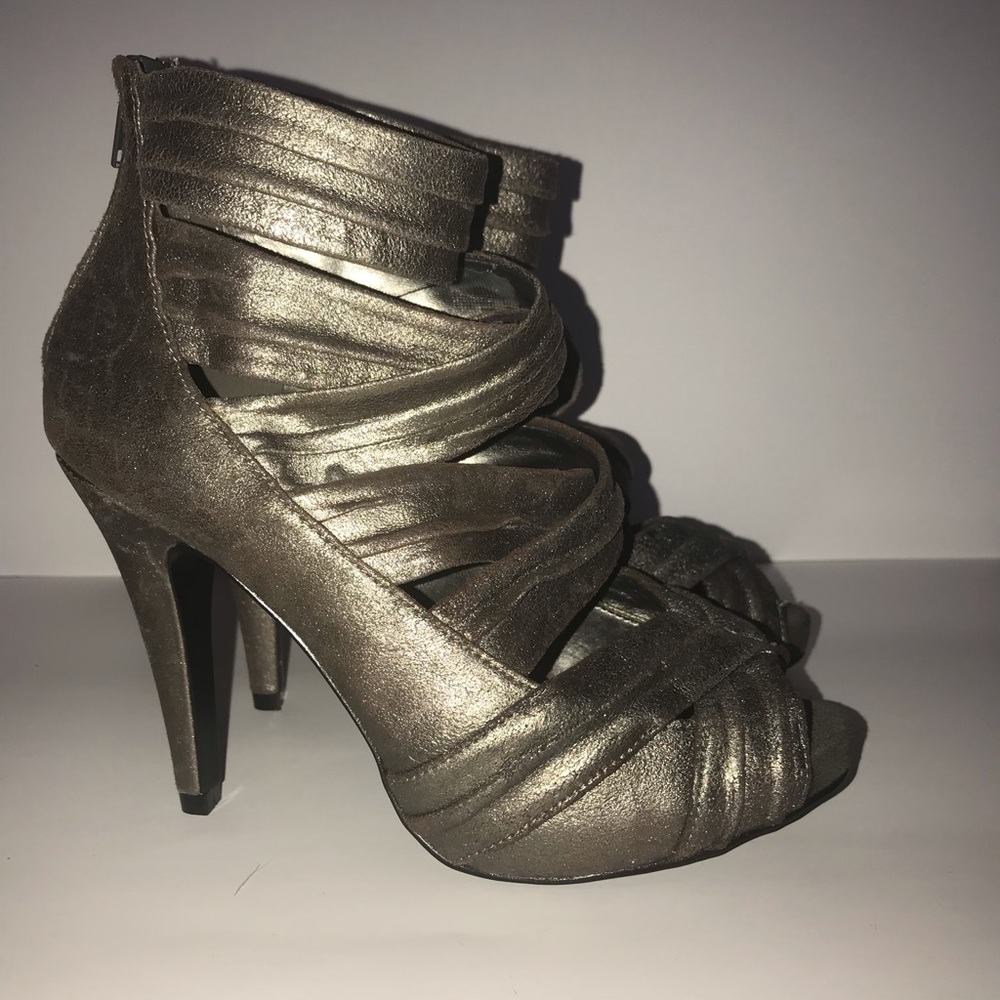 NWOT. Aldo heels.